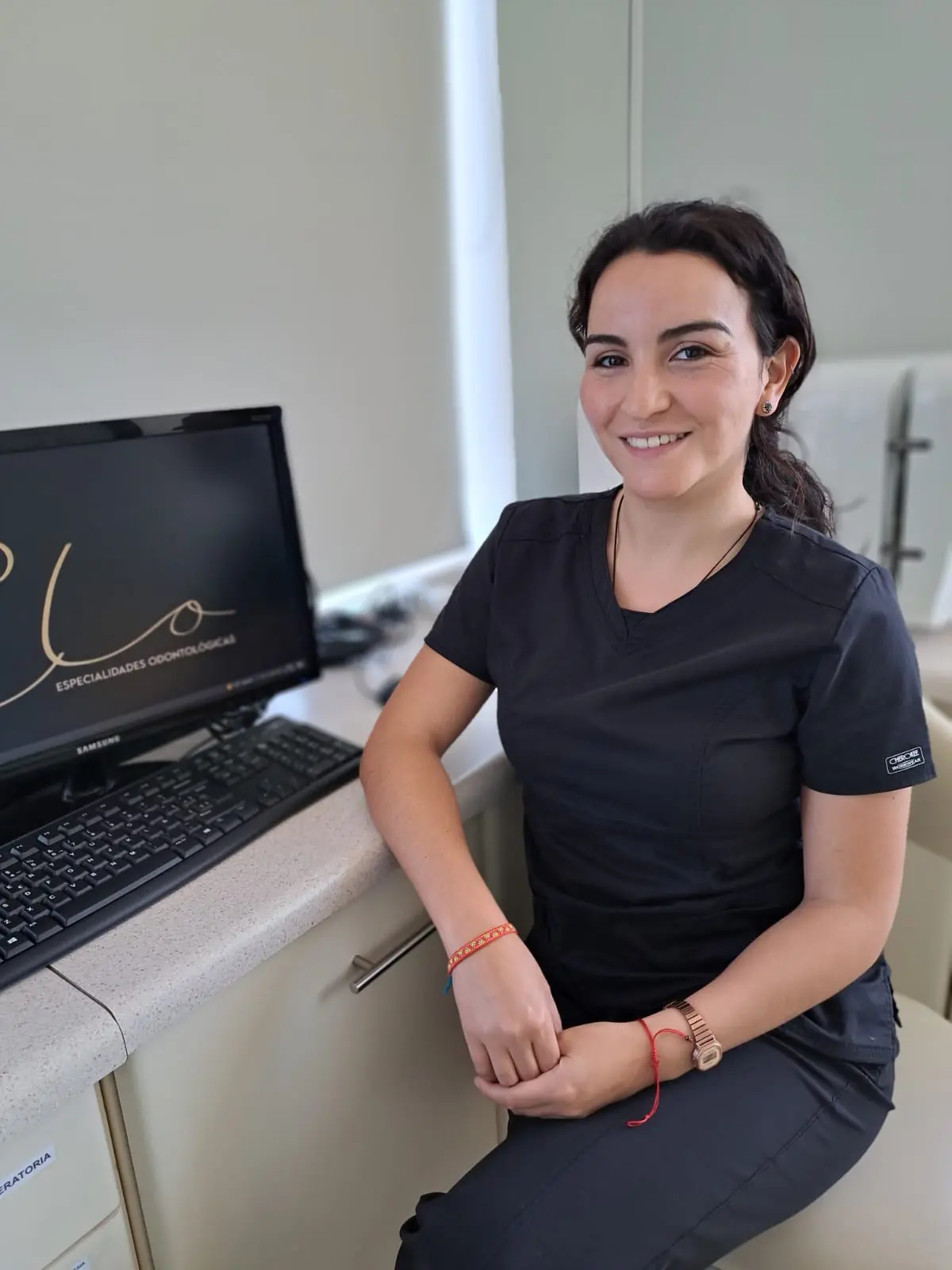 Dra. Catalina Payá — Odontología general en Clínica ELODental