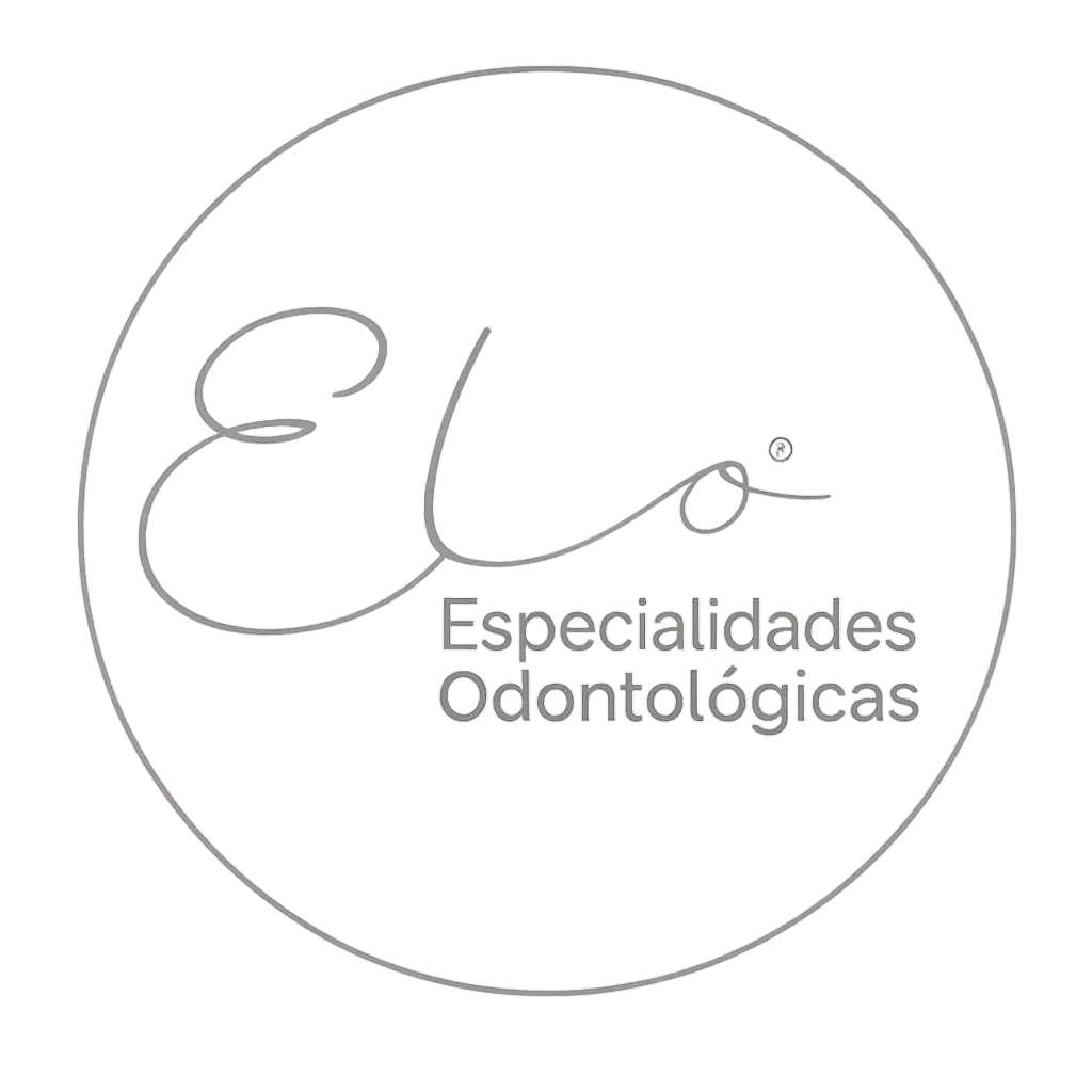Logo ELODental en escala de grises